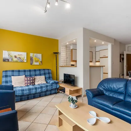 Seafront Close To The Casino Appartement