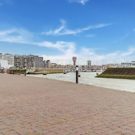 Seafront Close To The Casino Apartment *