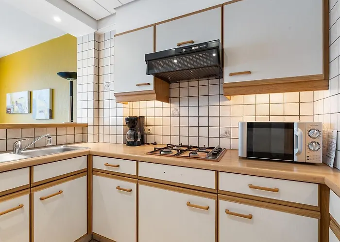 Seafront Close To The Casino * 布兰肯贝赫