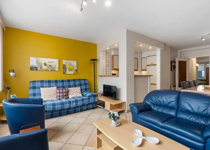 Seafront Close To The Casino 公寓